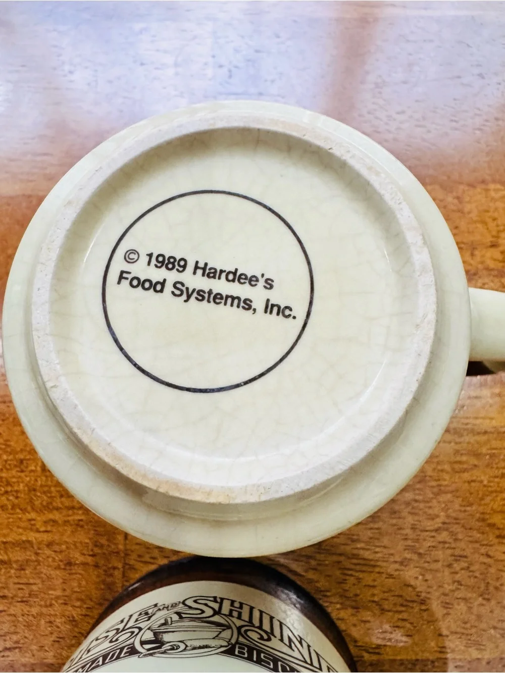 Vintage 1980’s Hardees Rise and Shine coffee mugs restaurant retro brown